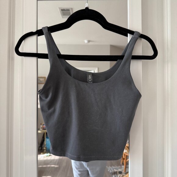 Vuori Tops - Women's Vuori Daily Crop Size Grey Size XS